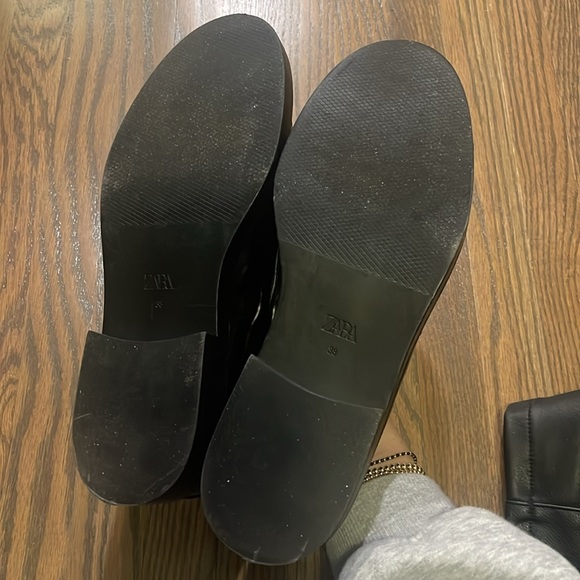 SOLD Zara contrast loafers - Picture 5 of 5